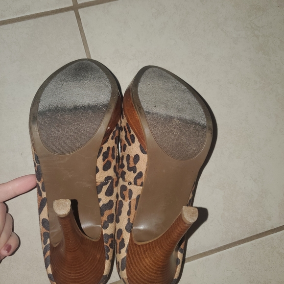 Heels - Picture 10 of 12